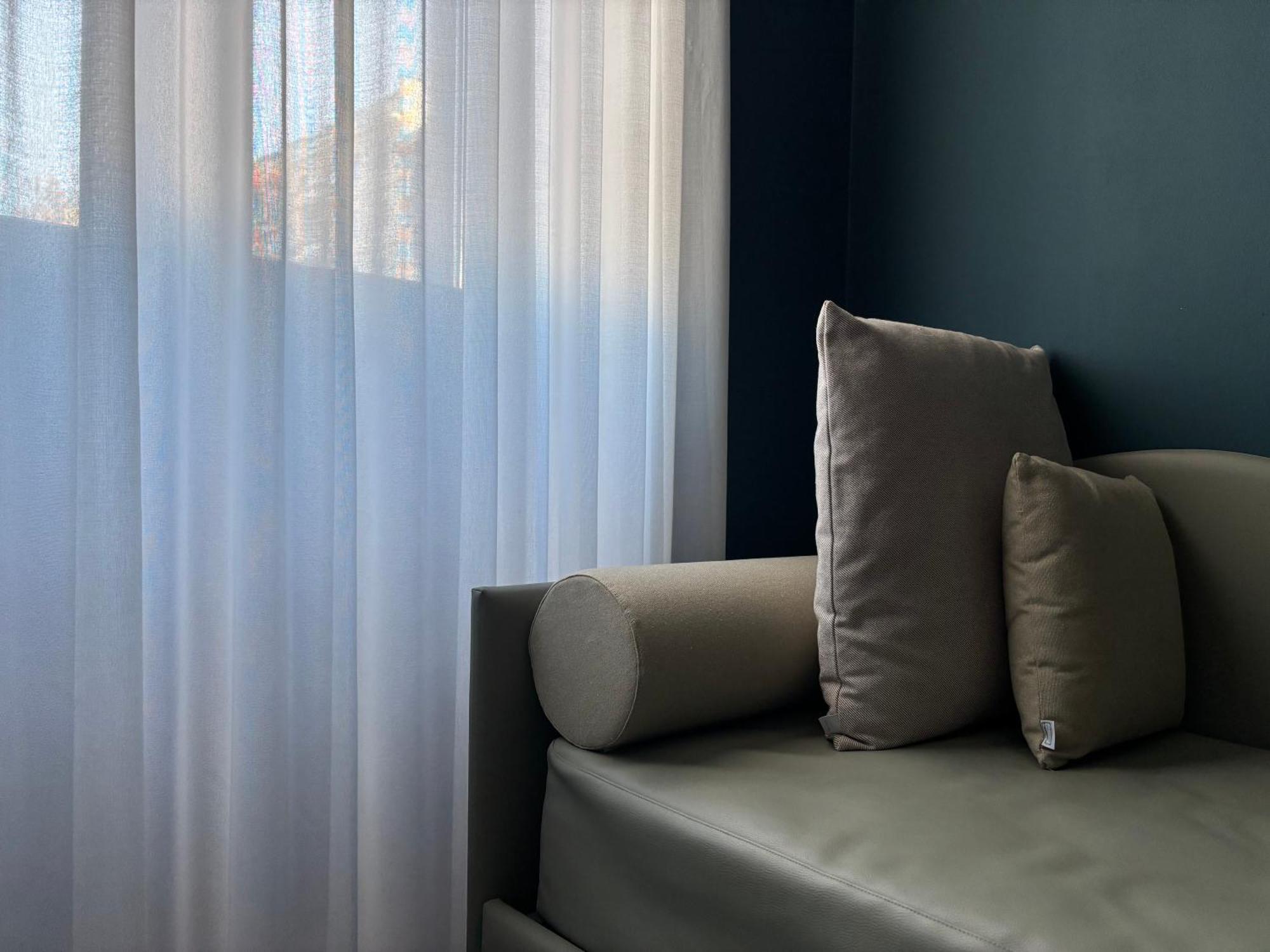 Av Hotel Milano Экстерьер фото