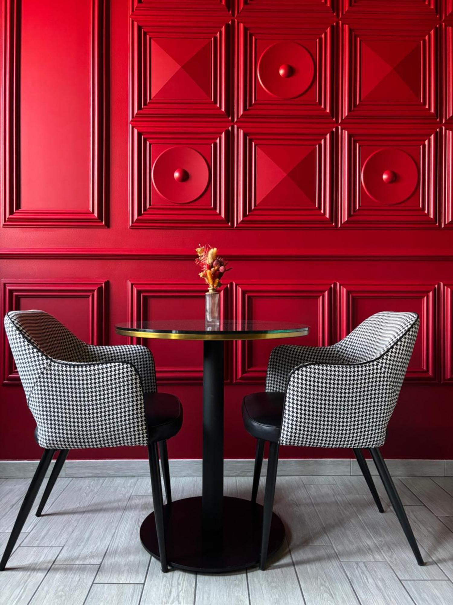 Av Hotel Milano Экстерьер фото